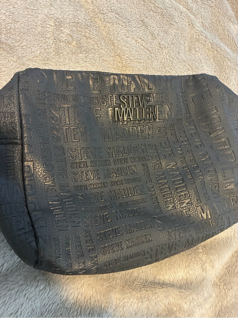 Steve Madden Black Embossed Logo Toiletry Bag
